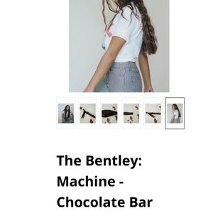 J tied machine wefts. 22” cut to 20”. Two rows. One row Bentley and one Trini.